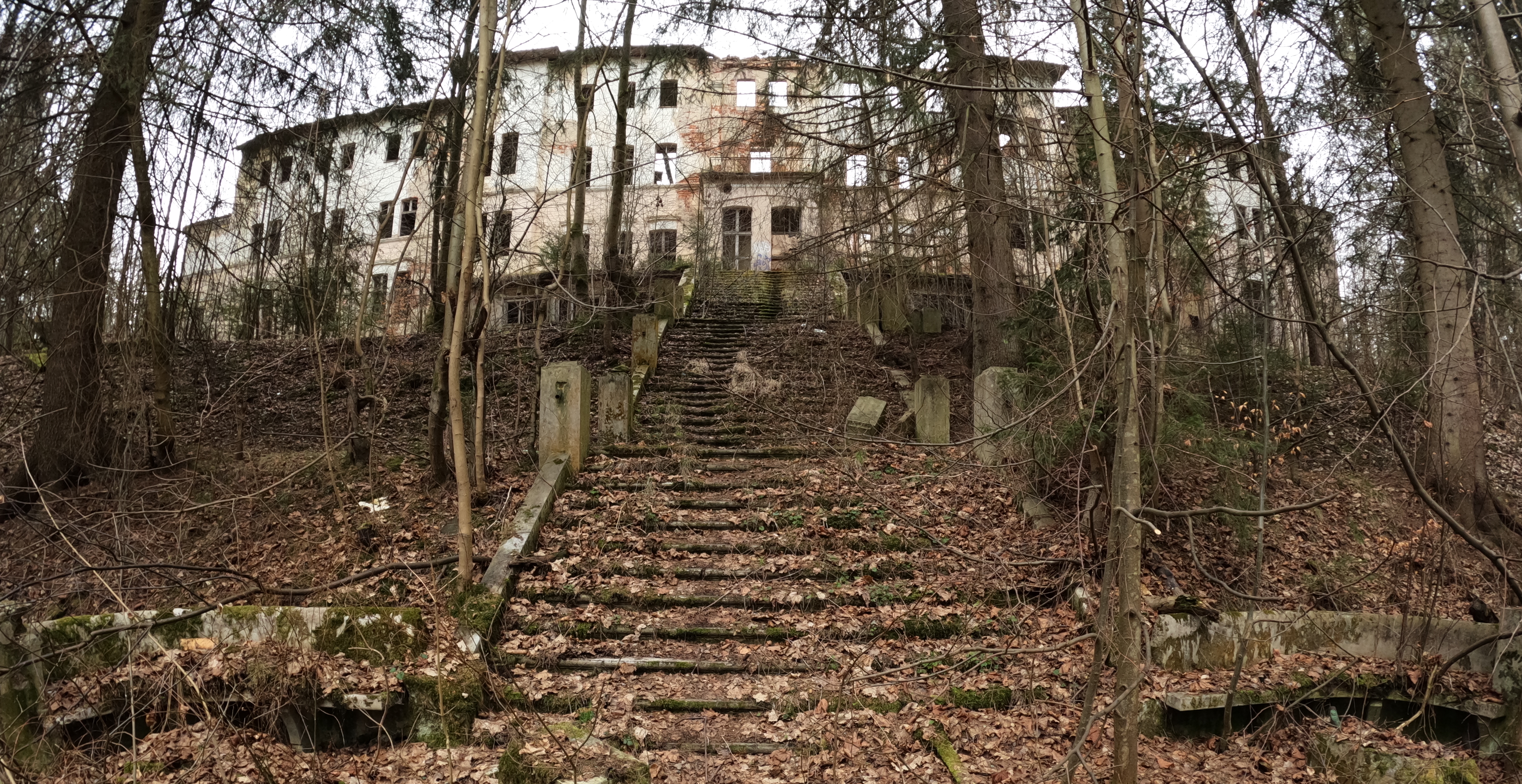 ruiny sanatorium msw cojarobiedzis.pl